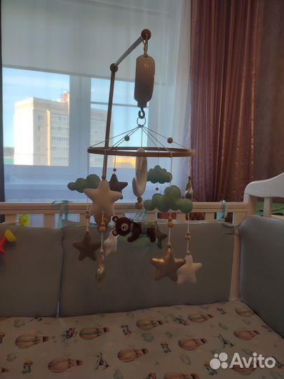 Мобиль на кроватку+блок+кронштейн