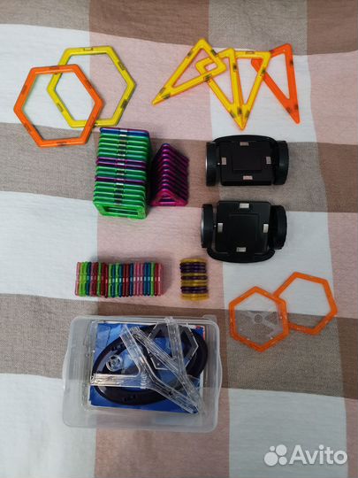 Детские игрушки