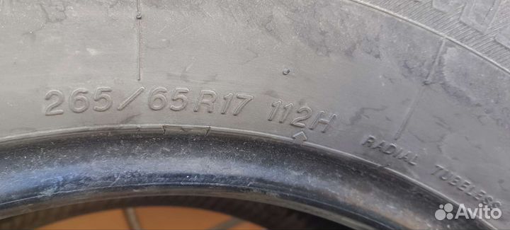 Yokohama 125T 265/65 R17