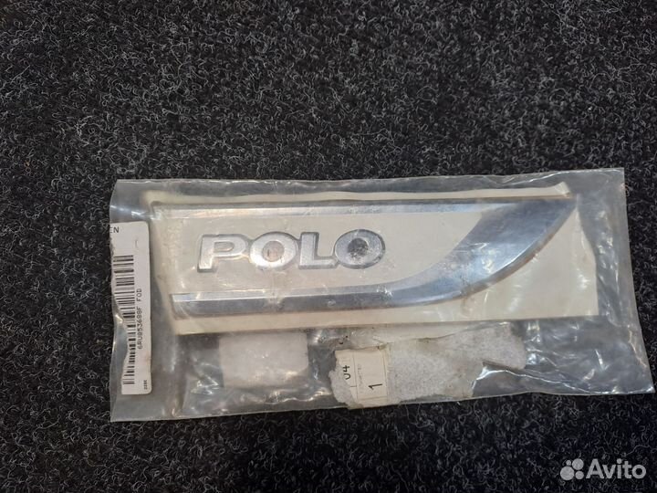 Эмблема на крыло Volkswagen Polo Sedan