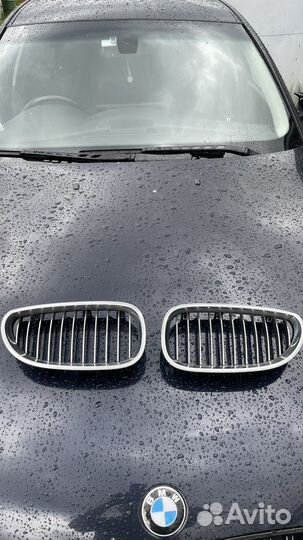 Решетка радиатора bmw e60