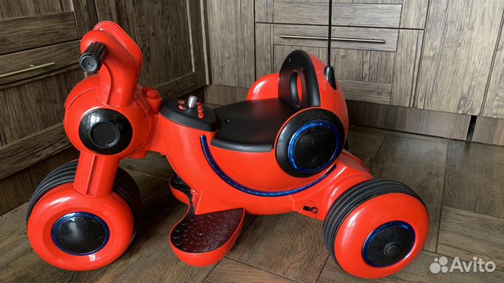 Детский электромотоцикл трехколёсный