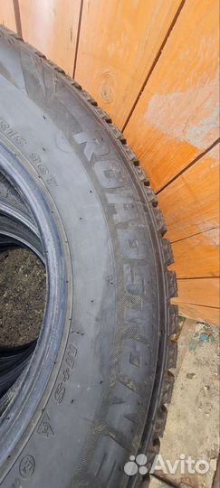 Roadstone Winguard WinSpike 205/70 R15