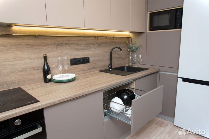 Кухонный гарнитур угловой