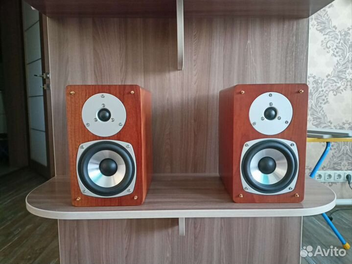 Акустика akai QX-3700