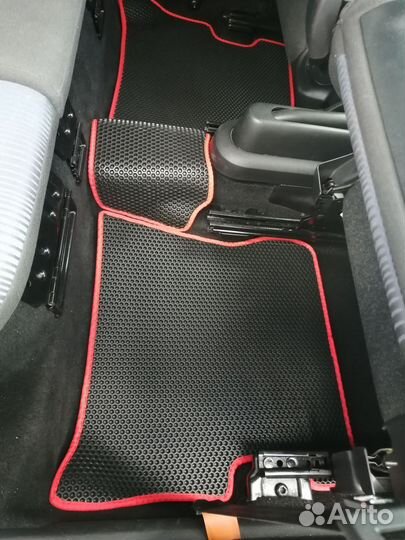 Автоковрик EVA в Шевроле Тахо эва 3D с бортами