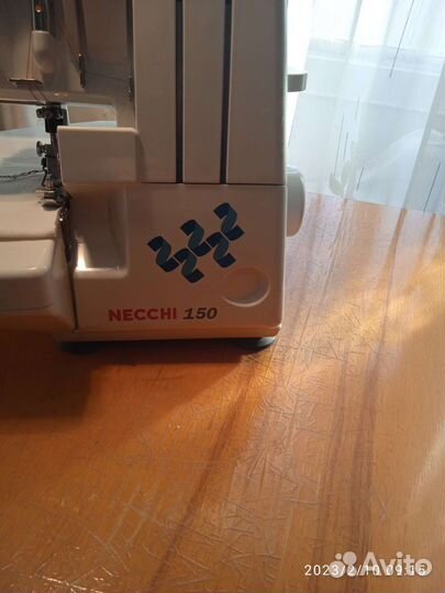 Оверлок для швейной машины