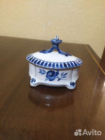 Сахарница гжель