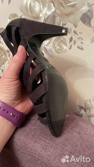 Босоножки женские 37 размер