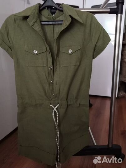 Комбинезон модный красивый. 40 - 42 размер