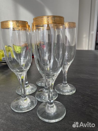Бокалы для шампанского