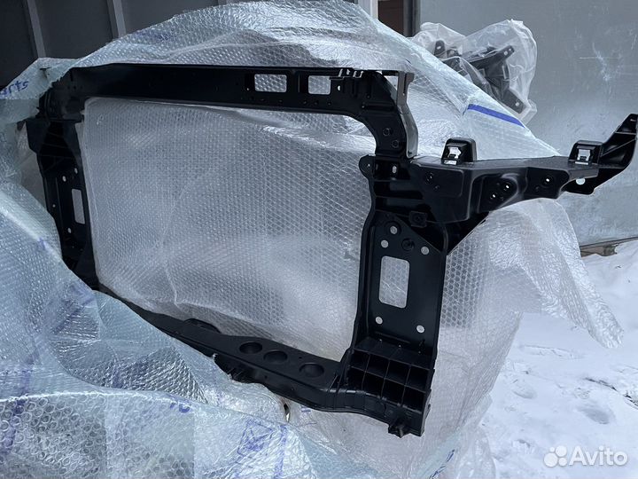 Панель передняя телевизор Hyundai Tucson 2016