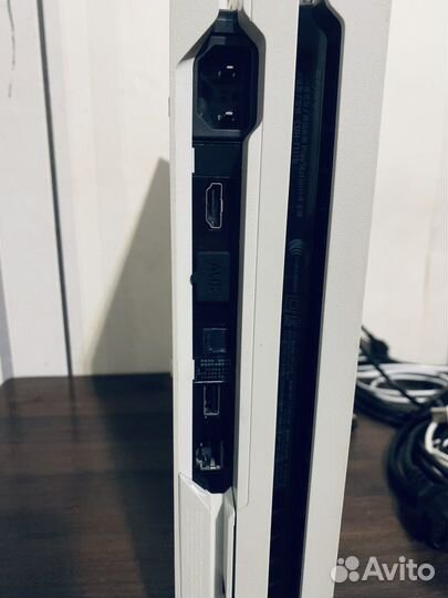 Sony playstation 4 pro 1tb