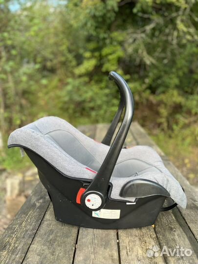 Детское кресло для машины