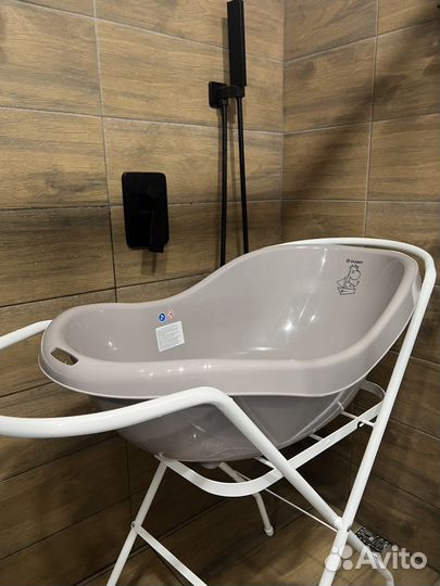 Ванночка для купания новорожденного