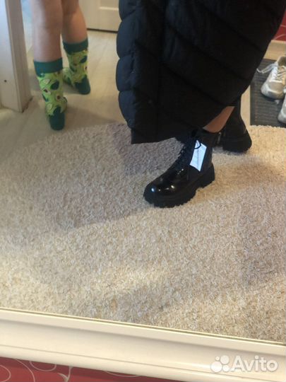 Продам ботинки