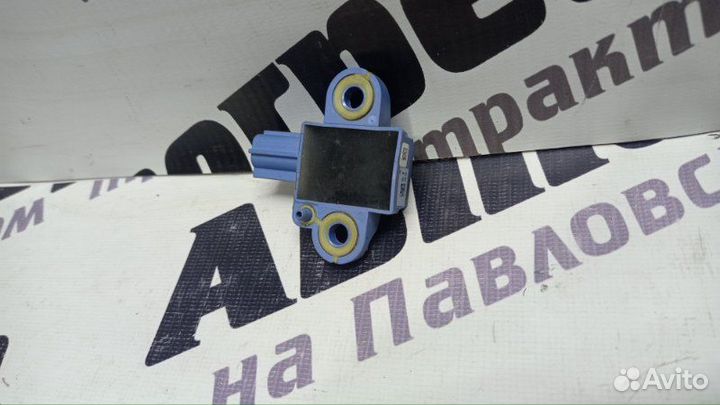 Датчик airbag Volkswagen Passat 3C2 BVY 18.05.2006