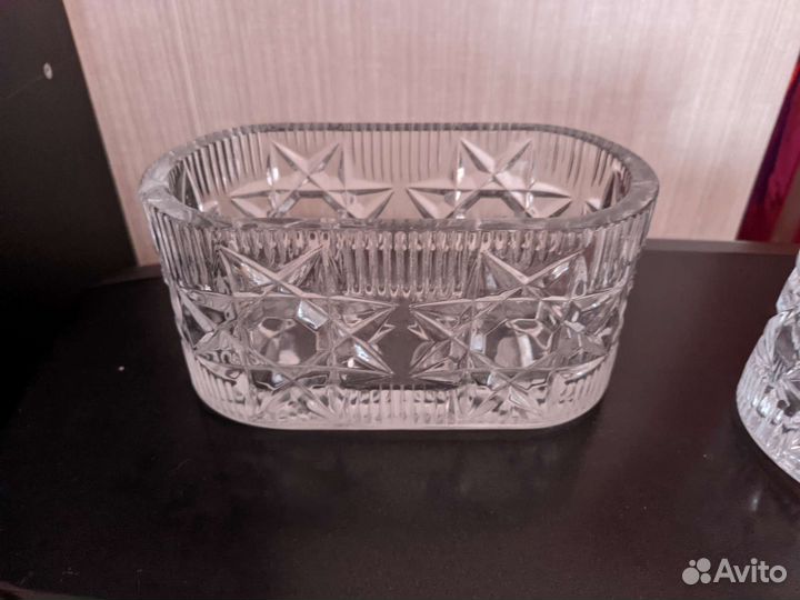 Хрустальная конфетница