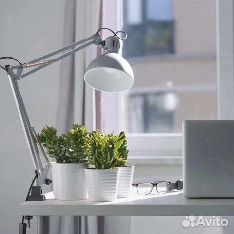 Напольная лампа