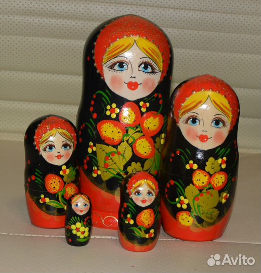 Матрёшка Хохлома чёрный платок 5 кукольная люкс