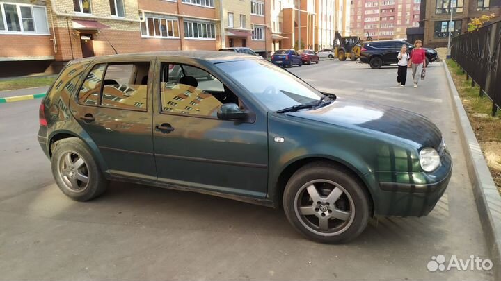 Volkswagen Golf 1.6 МТ, 1998, 269 448 км