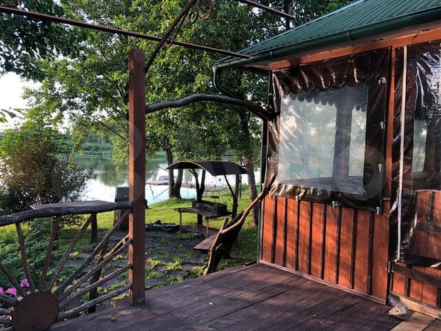 Дом 100 м² на участке 100 сот.