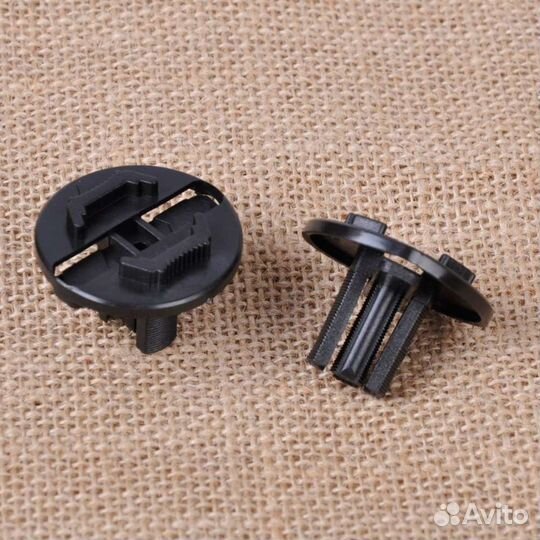 Крепление фар на Мерседес 124