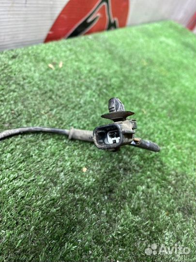 Датчик abs задний правый Nissan Dayz B21W 3B20