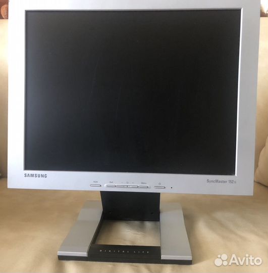 Монитор Samsung 152 s