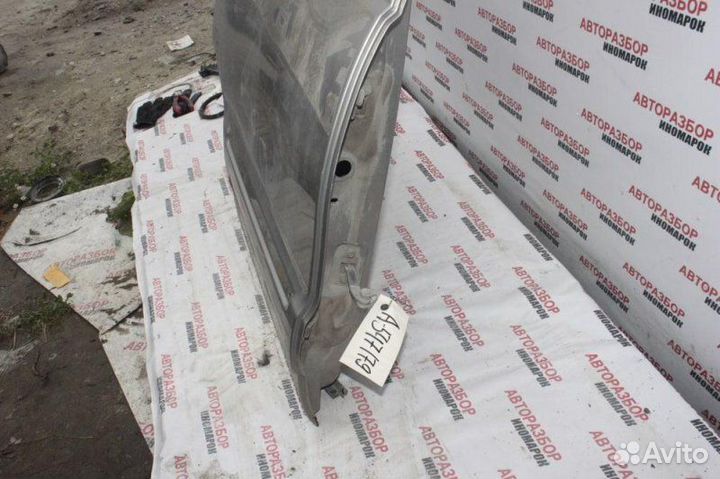 Дверь боковая задняя правая Chevrolet Niva