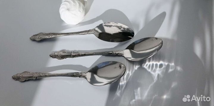 Ложки, соусник, конфетница