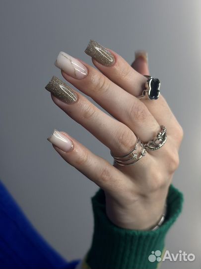 Маникюр / нижняя лисиха