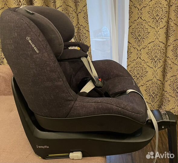 Автокресло Maxi-Cosi 2way Pearl + база isofix