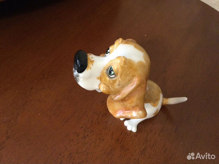Статуэтка фарфор