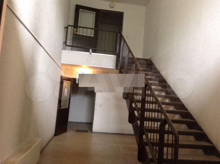 2-к. квартира, 70 м², 2/2 эт.