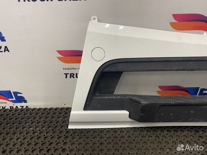 Накладка бампера переднего Mercedes-Benz Actros