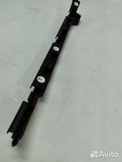 Кронштейн усилителя бампера задний левый Opel