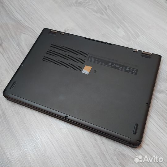 Ноутбук ThinkPad Yoga S1