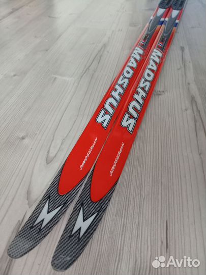 Беговые лыжи