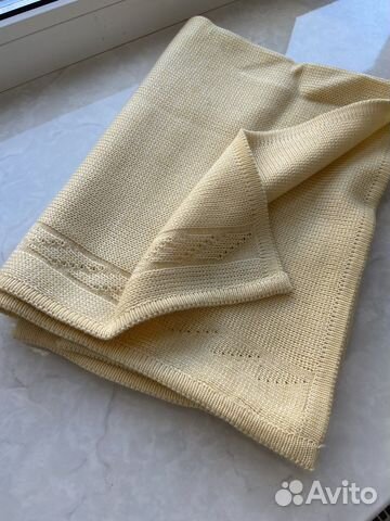 Плед детский для новорожденного в коляску вязаный