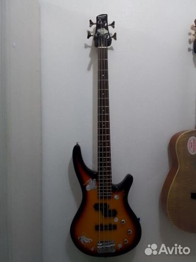 Бас гитара