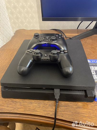 Sony PS4 slim 1tb