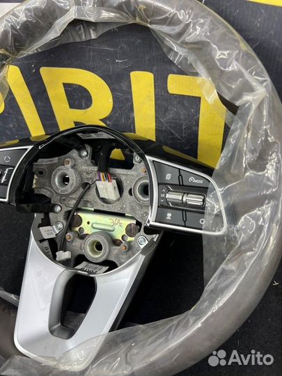 Руль Kia Optima 4 2018-2020