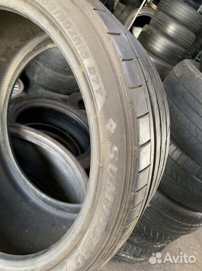 Sumitomo HTR Z III 285/30 R18