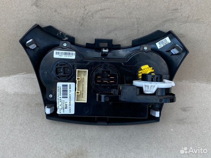 Блок управления климат-контролем Hyundai Solaris