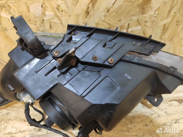 Фара правая Chevrolet Cruze