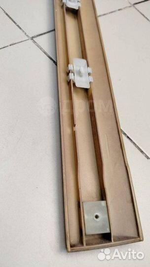 Молдинг двери задний правый Mercedes E W210