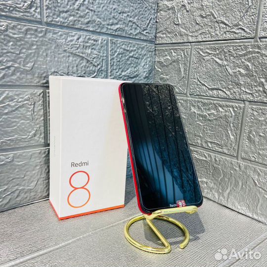 Xiaomi Redmi 8, 4/64 ГБ