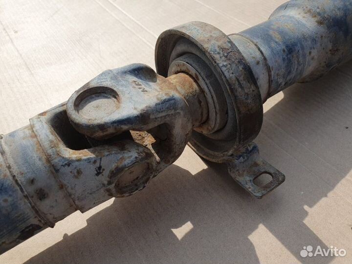 Карданный вал Bmw X5 E53 M62 2001