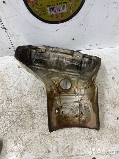 Тепловой экран 2,0 LF Mаzda 3 BK